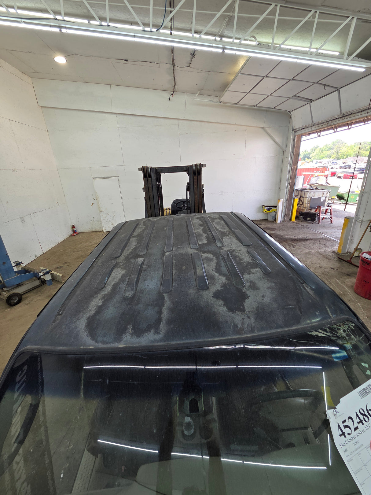 2005-2007 Ford Super Duty F250 F350 F450 F550 XLT 4 Door Crew Cab
