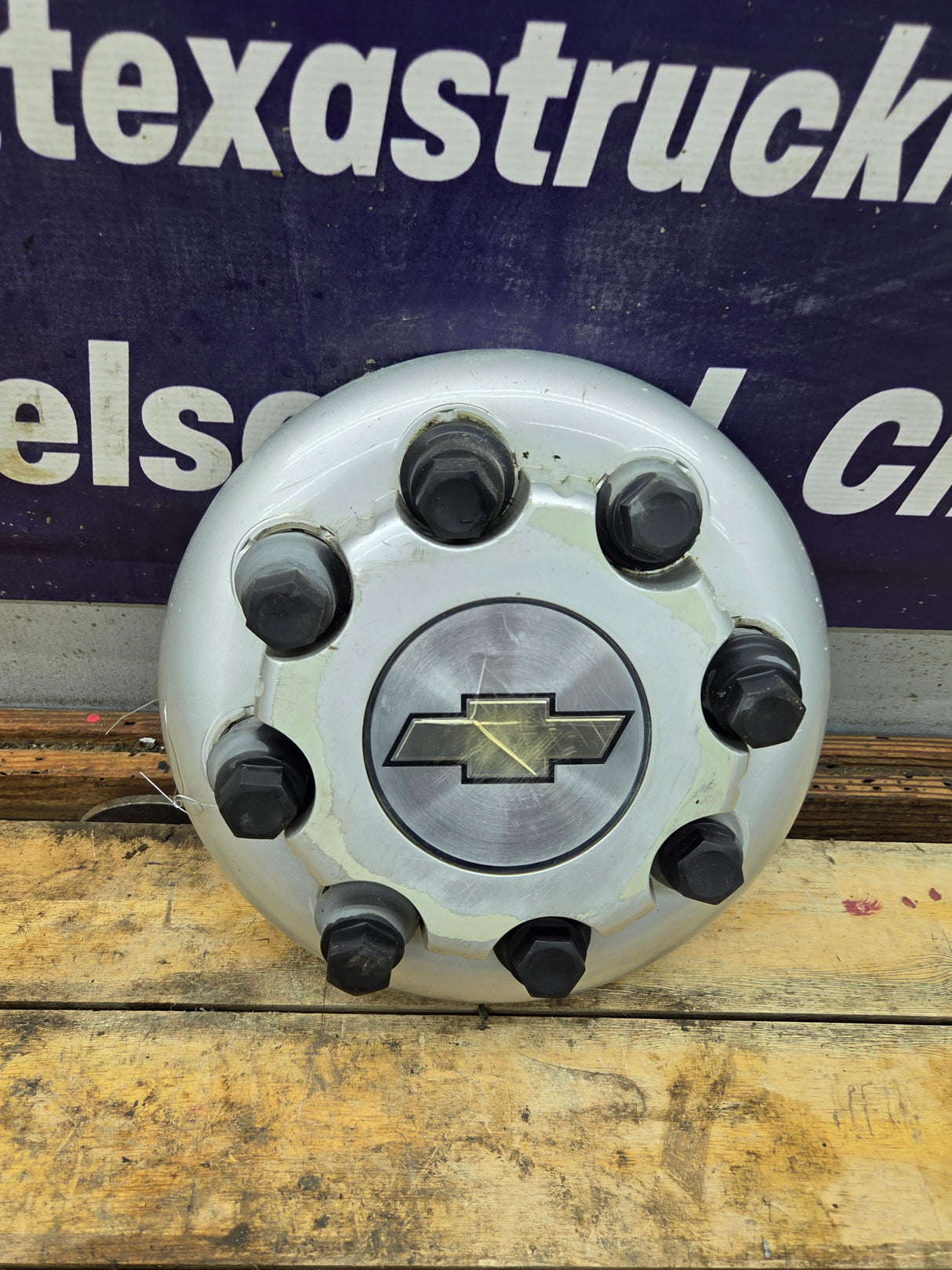 2002-2022 Chevrolet Silverado Express 3500 Dually Front Center Cap Hub Cap 15053704