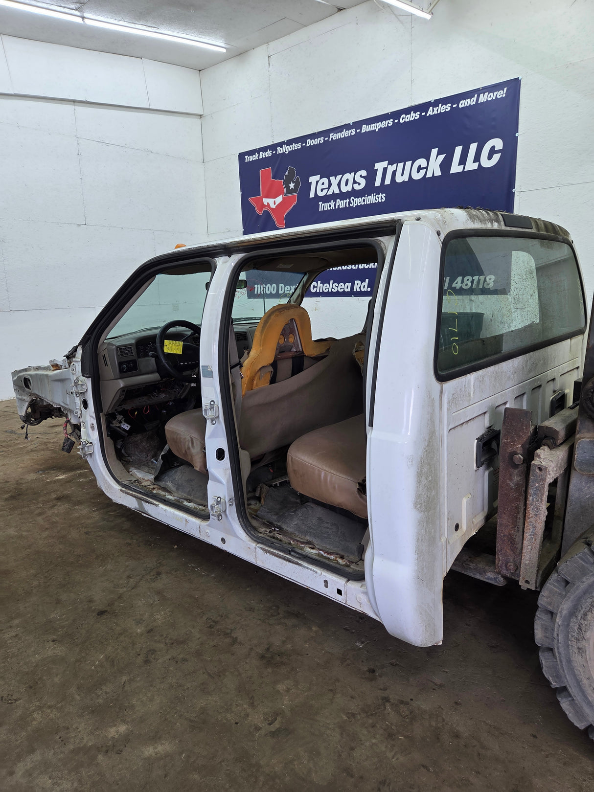 1999-2004 Ford Super Duty F250 F350 F450 F550 XLT 4 Door Crew Cab