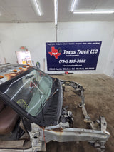1999-2004 Ford Super Duty F250 F350 F450 F550 XLT 4 Door Crew Cab