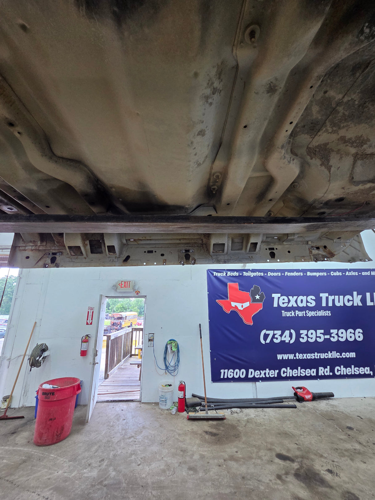 1999-2004 Ford Super Duty F250 F350 F450 F550 XLT 4 Door Crew Cab