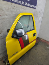1999-2006 Chevrolet Silverado / GMC Sierra 1500 2500 3500 HD Front Driver Side Door LH