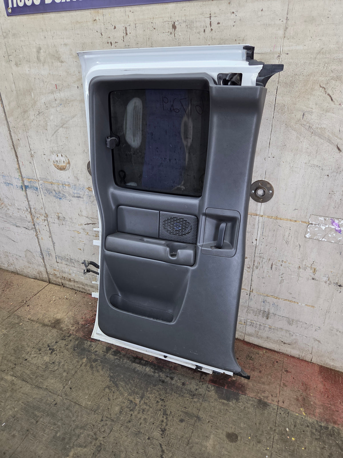 1999-2006 Chevrolet Silverado / GMC Sierra 1500 2500 3500 HD Rear Driver Side Extended Cab Rear Door