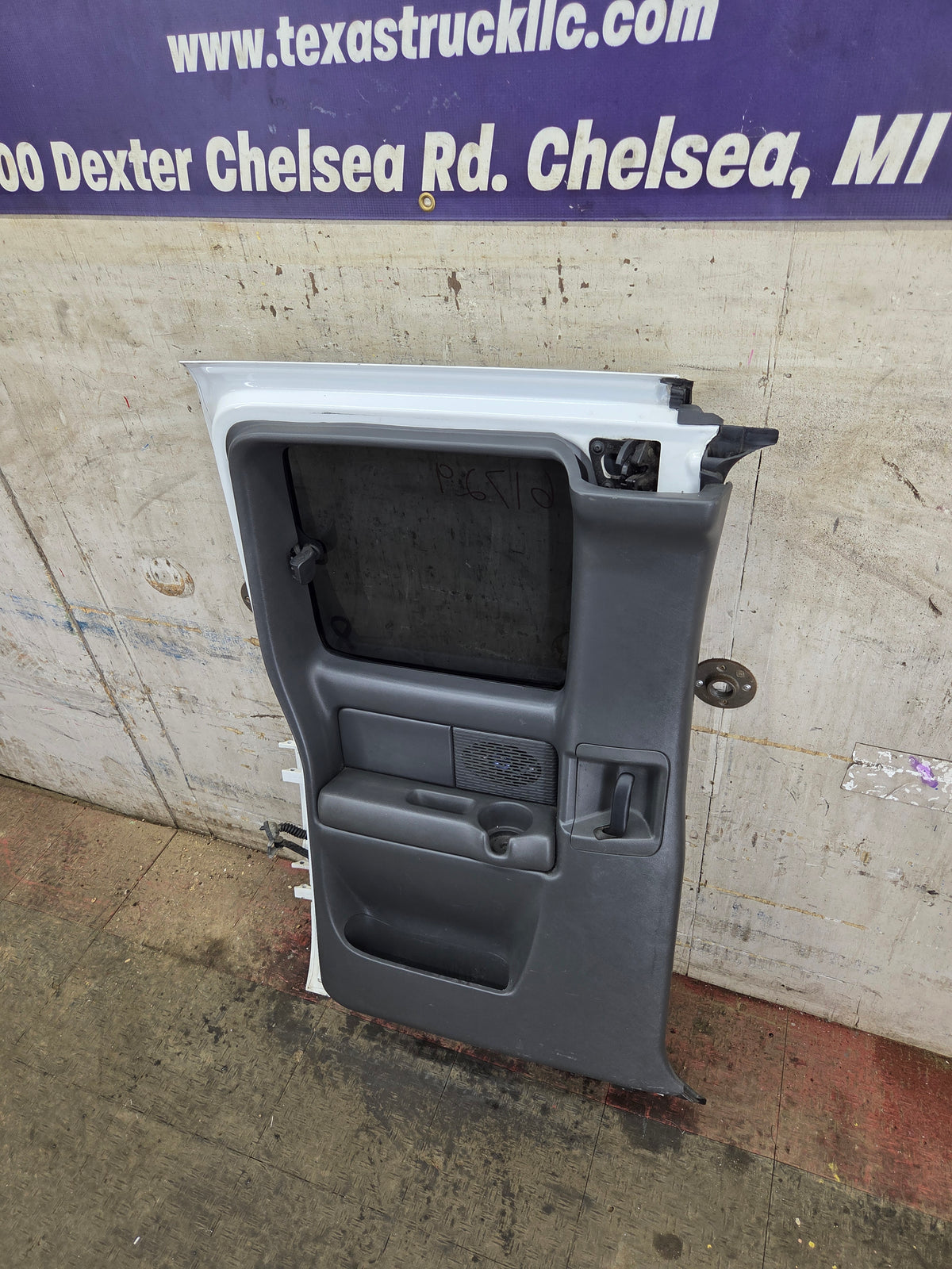 1999-2006 Chevrolet Silverado / GMC Sierra 1500 2500 3500 HD Rear Driver Side Extended Cab Rear Door