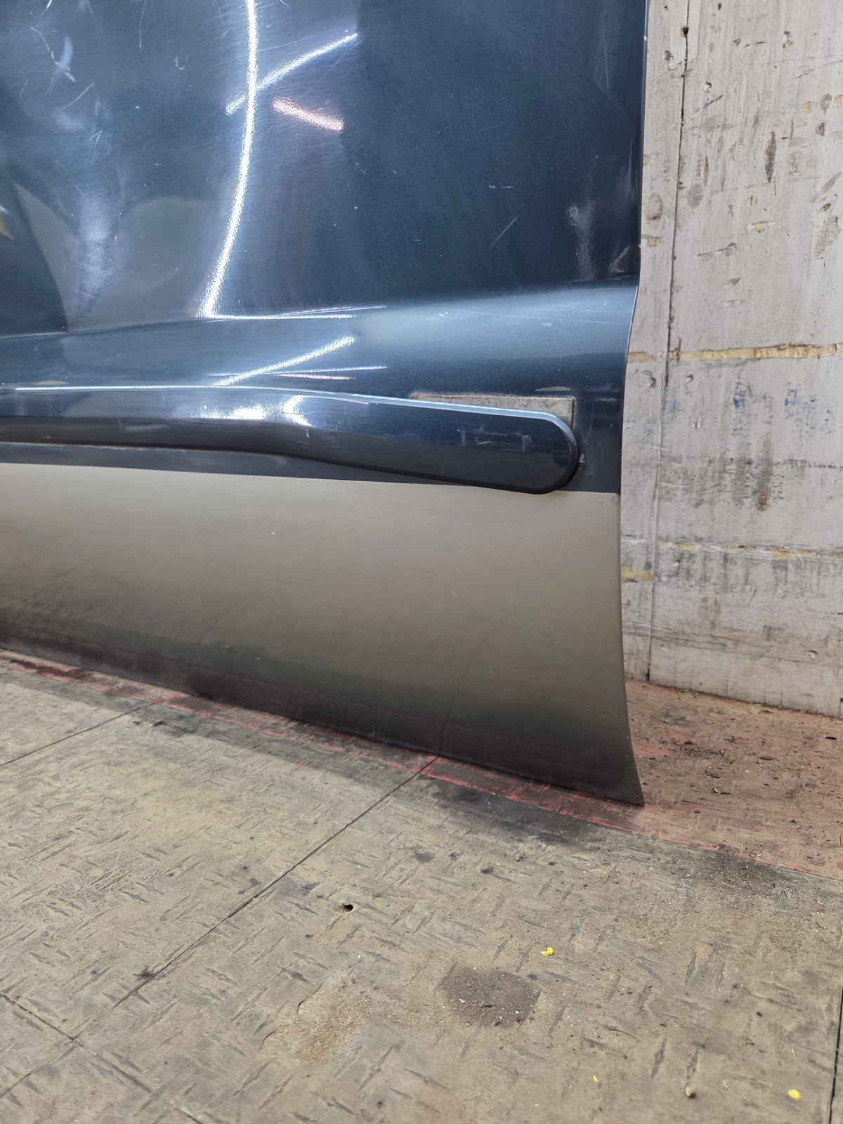 1999-2007 Ford Super Duty LH Driver Side Rear Crew Cab Door F250 F350 F450 F550