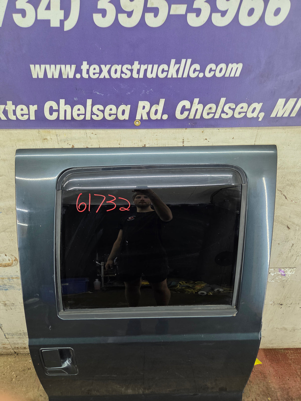 1999-2007 Ford Super Duty RH Passenger Side Rear Crew Cab Door F250 F350 F450 F550