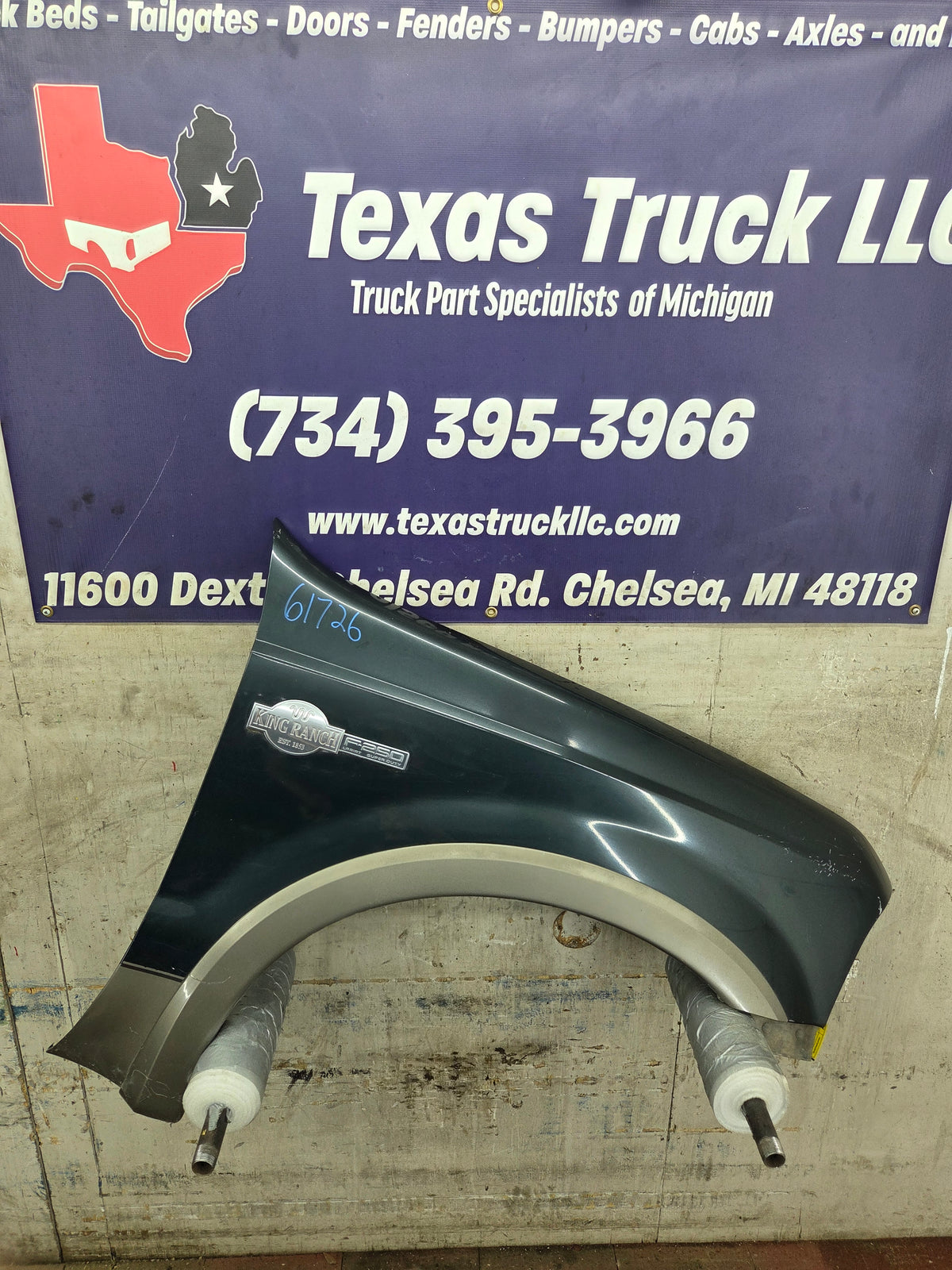 1999-2007 Ford Super Duty RH Passenger Side Front Fender F250 F350 F450 F550 Excursion