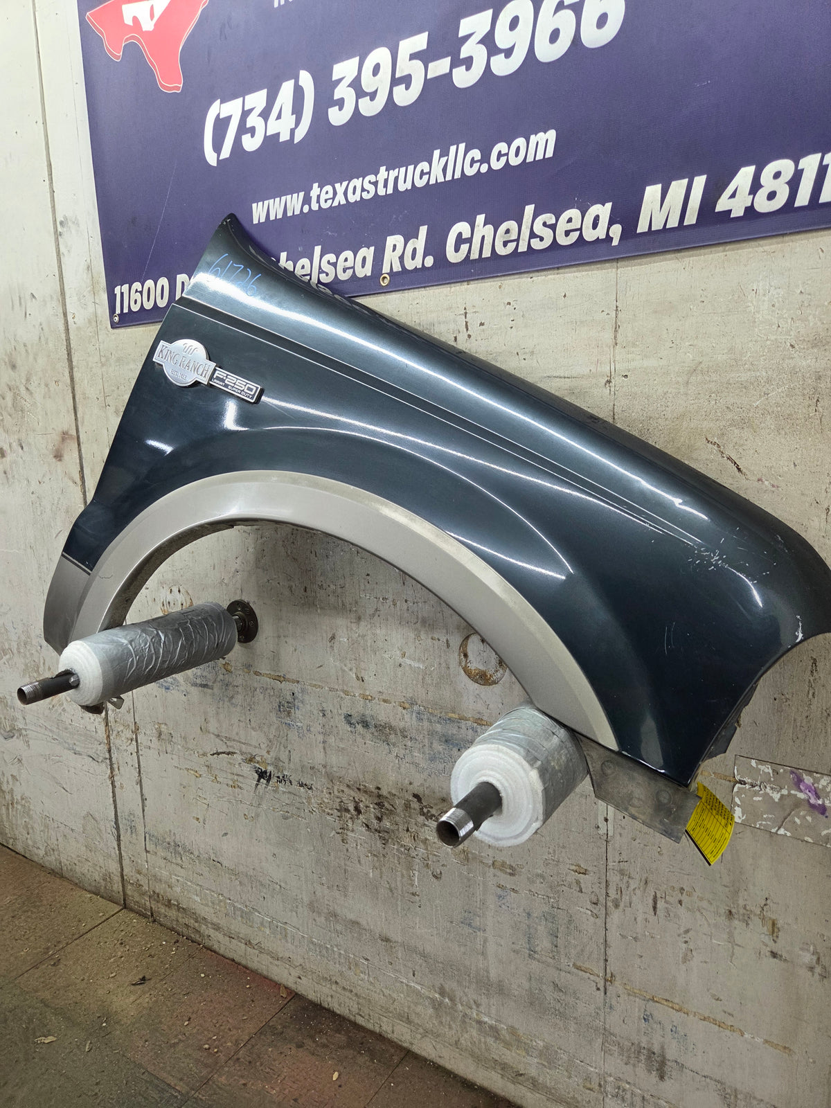 1999-2007 Ford Super Duty RH Passenger Side Front Fender F250 F350 F450 F550 Excursion