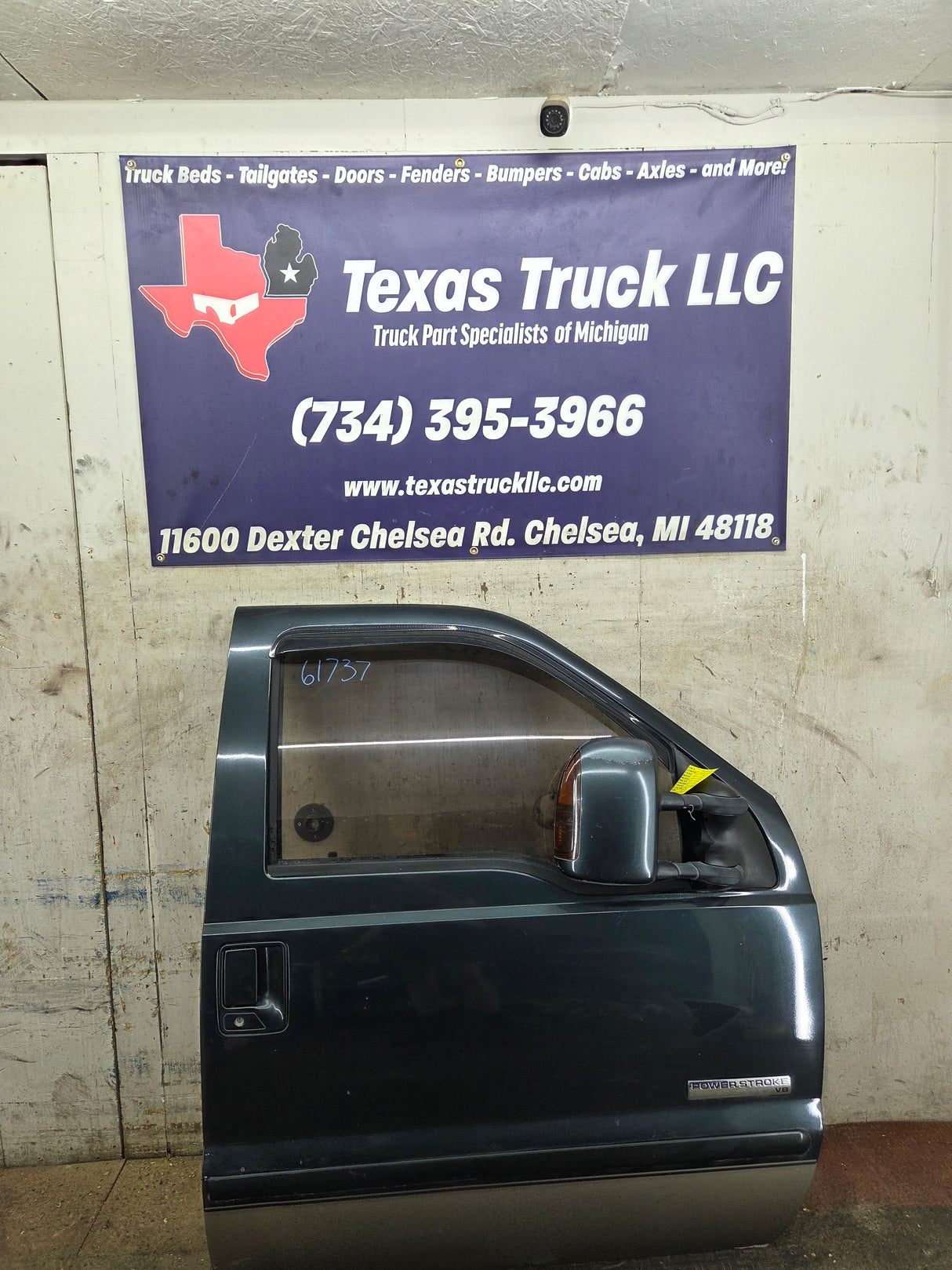 1999-2011 Ford Super Duty RH Passenger Side Front Door F250 F350 F450 F550