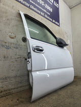 1999-2006 Chevrolet Silverado / GMC Sierra 1500 2500 3500 HD Front Passenger side Door RH