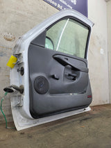 1999-2006 Chevrolet Silverado / GMC Sierra 1500 2500 3500 HD Front Passenger side Door RH