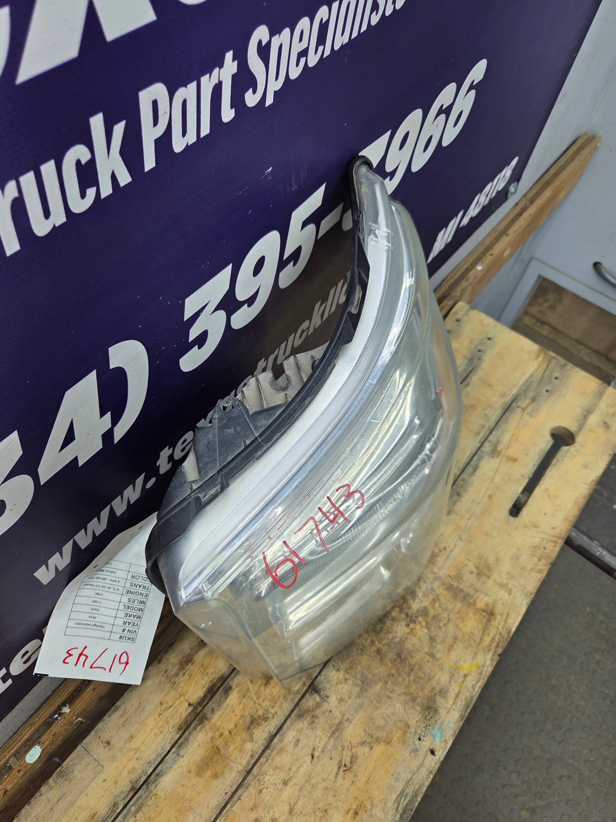 2011-2016 Ford Super Duty F250 F350 F450 F550 LH Driver Side Headlight BC34-13006-A 6.7L Power Stroke 6.2L Gas