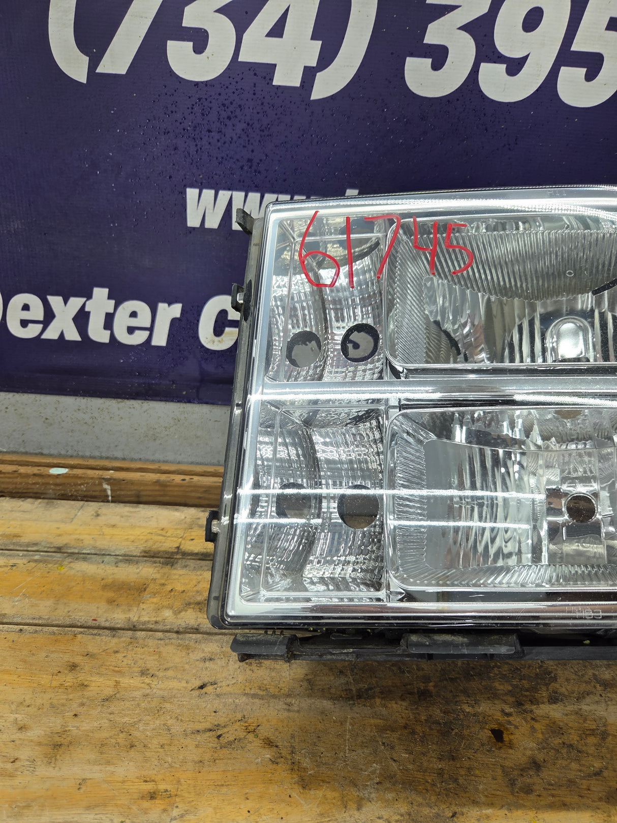2007-2013 Chevrolet Silverado 1500 2500 3500 LH Driver Side Halogen Headlight
