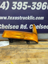 1999-2004 Ford Super Duty F250 F350 LH Driver Side OEM Turn Signal Parking Light Assembly
