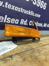 1999-2004 Ford Super Duty F250 F350 LH Driver Side OEM Turn Signal Parking Light Assembly
