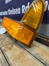 1999-2004 Ford Super Duty F250 F350 LH Driver Side OEM Turn Signal Parking Light Assembly