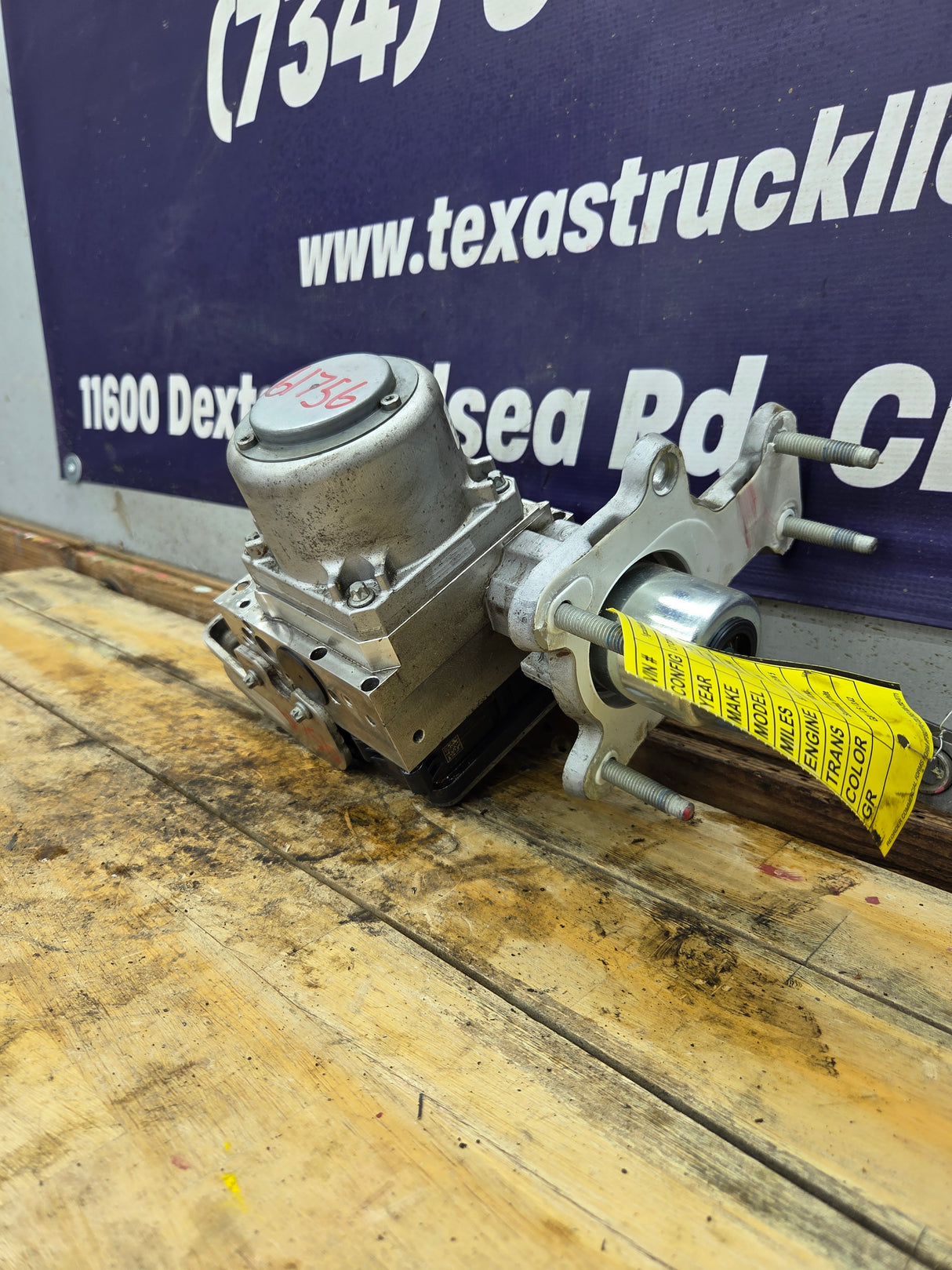 2022 Chevrolet Silverado GMC Sierra 1500 ABS Pump Module - 85544994
