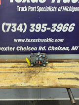 1999-2002 Chevrolet Silverado / GMC Sierra 1500 Engine Bay Fuse Box