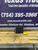 1999-2002 Chevrolet Silverado / GMC Sierra 1500 Engine Bay Fuse Box
