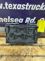 2010-2013 Chevrolet Silverado / GMC Sierra 1500 2500 3500 Engine Bay Fuse Box