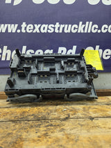 2010-2013 Chevrolet Silverado / GMC Sierra 1500 2500 3500 Engine Bay Fuse Box