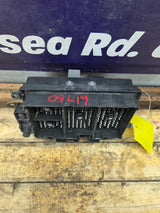 1999-2002 Chevrolet Silverado / GMC Sierra 1500 Engine Bay Fuse Box