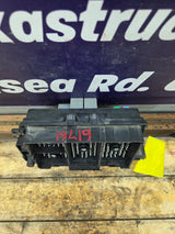2003-2005 Chevrolet Silverado / GMC Sierra 1500 250 3500 Engine Bay Fuse Box - 15201928