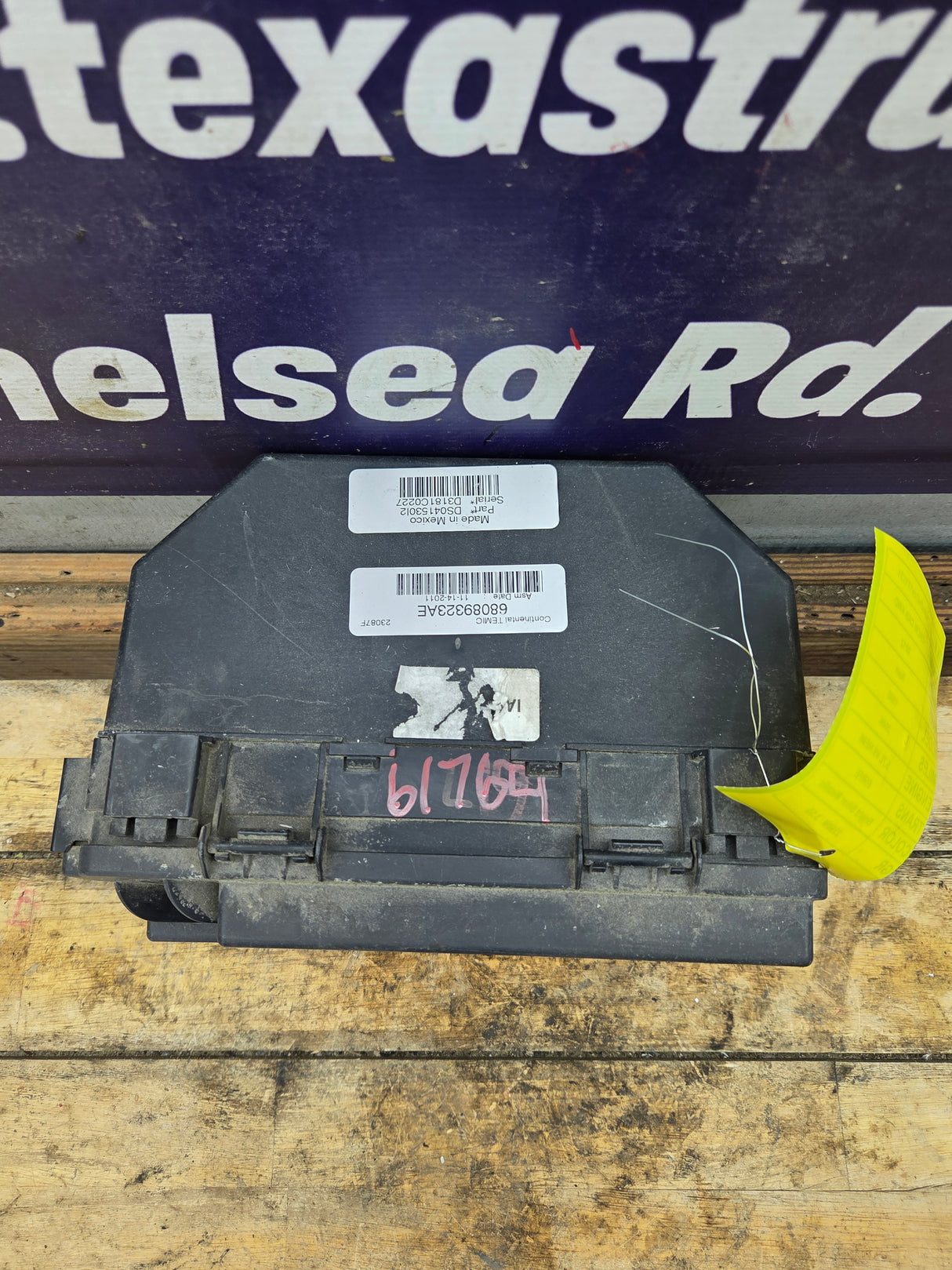 2012 Dodge Ram 1500 5.7L Hemi Totally Integrated Power Module Fuse Box 68089323AE