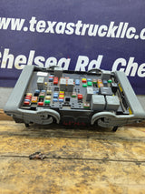 2007-2009 Chevrolet Silverado / GMC Sierra 1500 2500 3500 Engine Bay Fuse Box