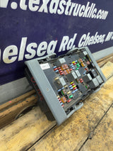 2007-2009 Chevrolet Silverado / GMC Sierra 1500 2500 3500 Engine Bay Fuse Box