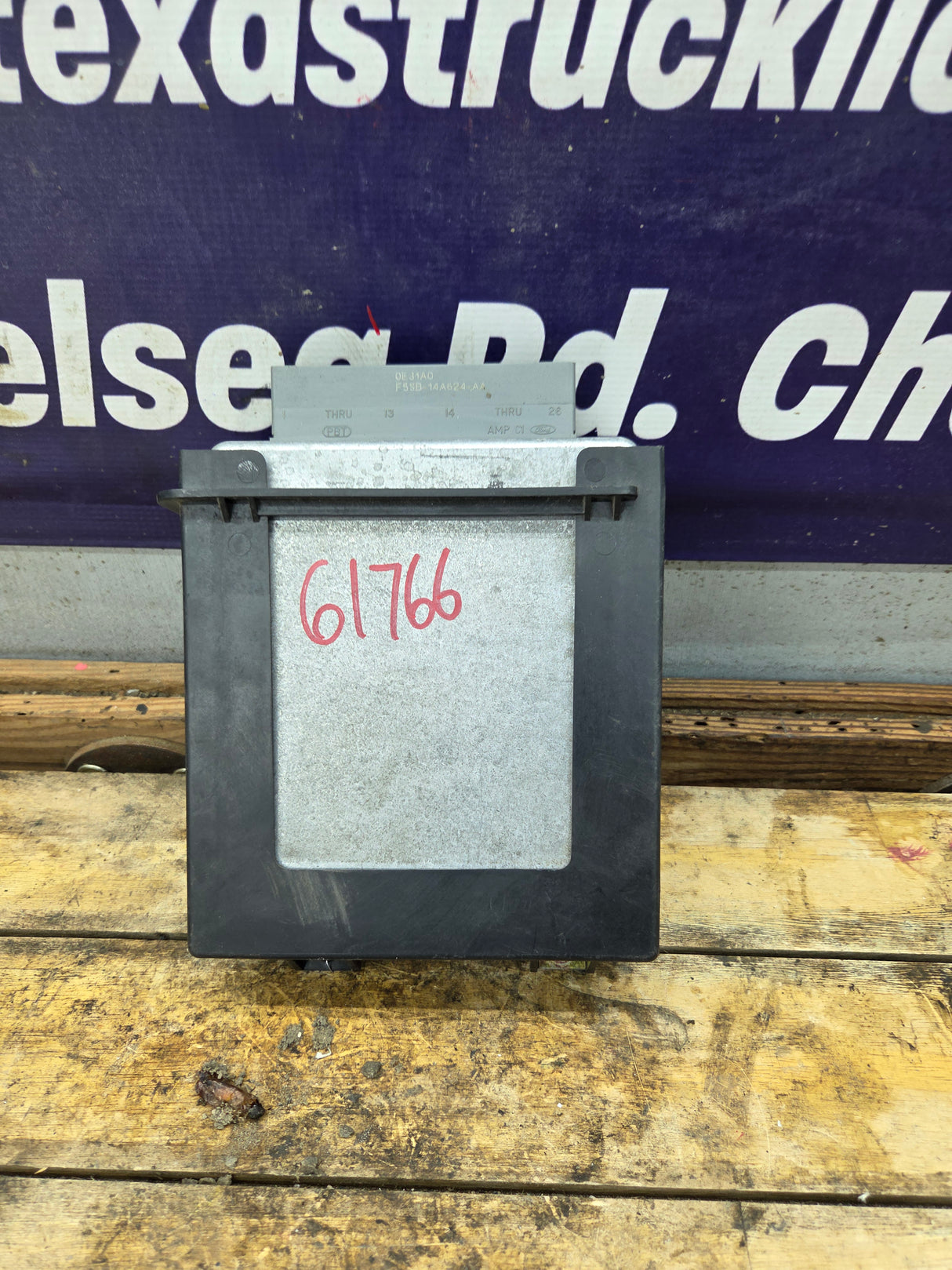 2000 Ford F450 F550 7.3L Powerstroke PCM - CNH5 / XC3F-12A650-PG