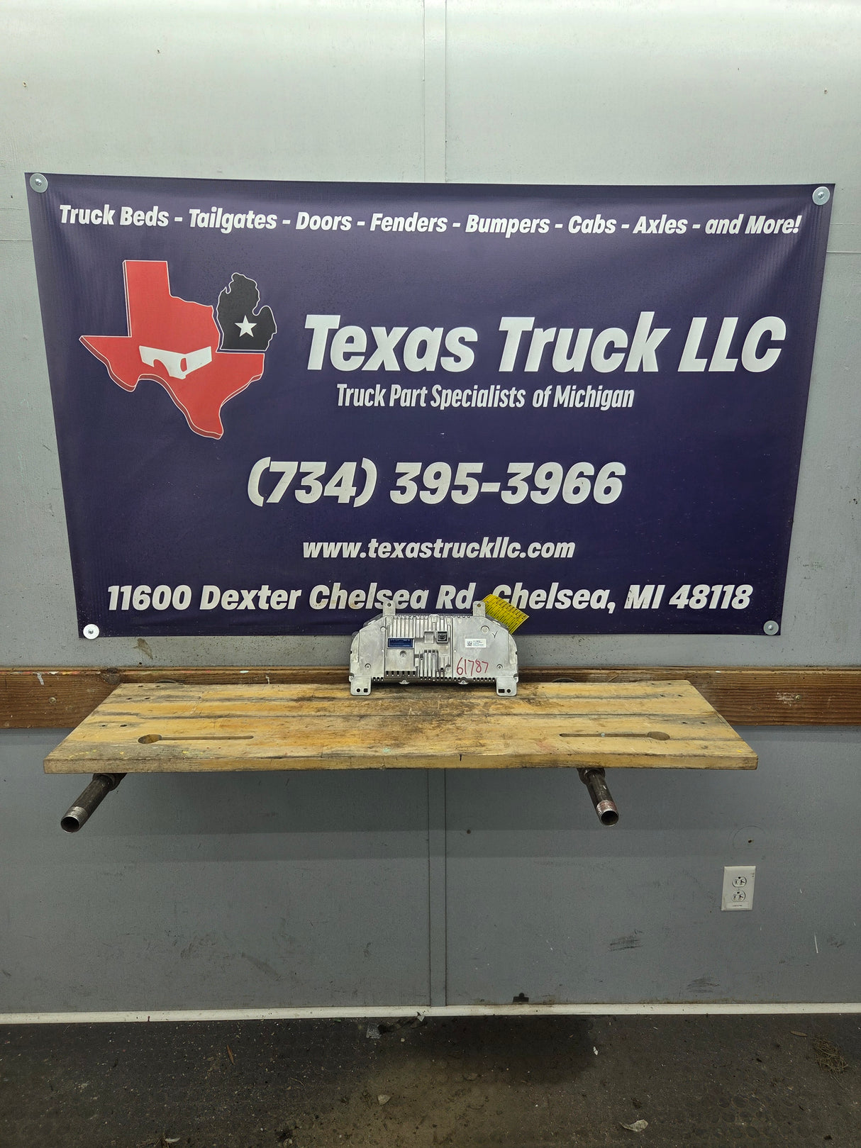 2022-2025 Chevrolet Silverado 1500 Digital Instrument Cluster MPH OEM
