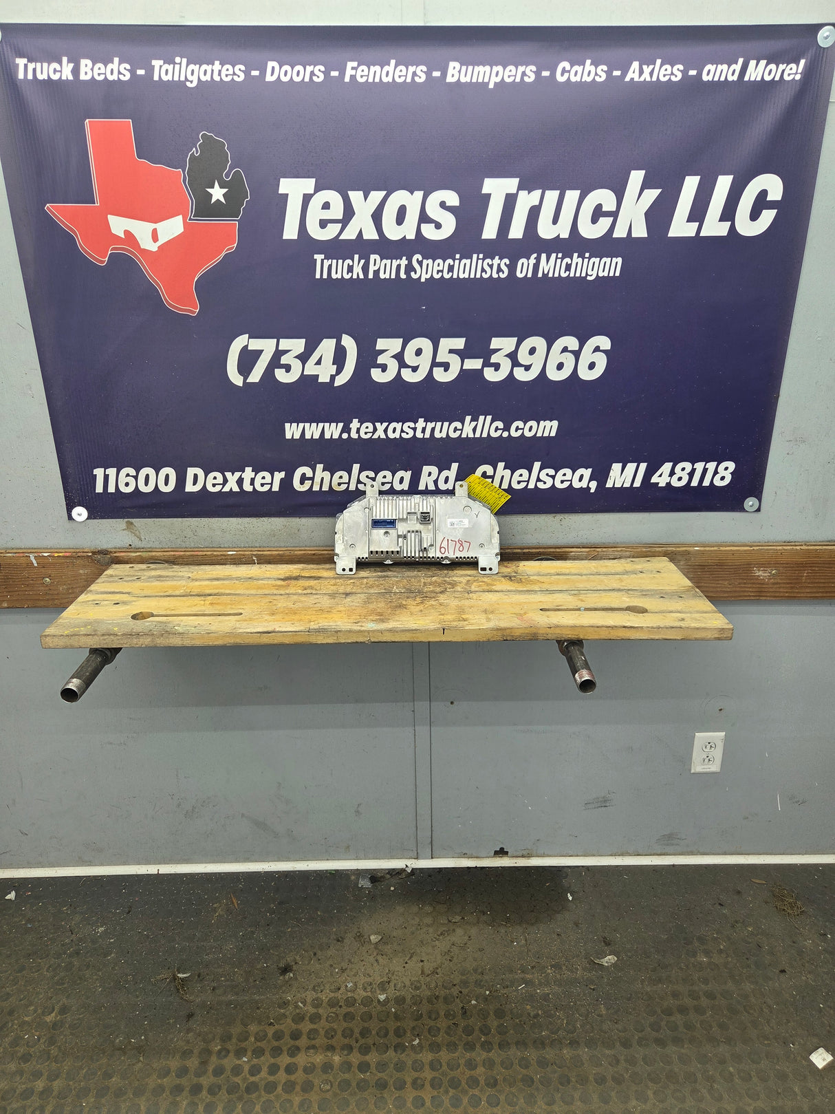 2022-2025 Chevrolet Silverado 1500 Digital Instrument Cluster MPH OEM