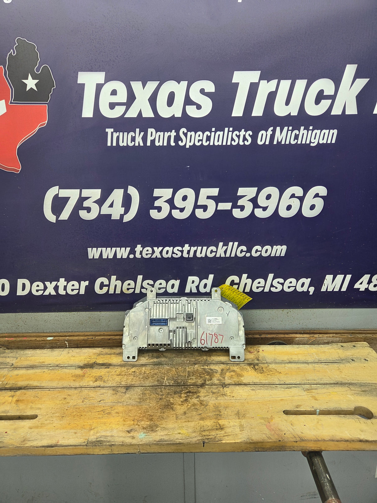 2022-2025 Chevrolet Silverado 1500 Digital Instrument Cluster MPH OEM