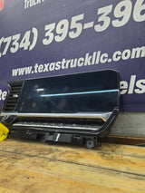 2022-2024 Chevrolet Silverado 1500 13.4"GPS Radio Display Screen - 86825017