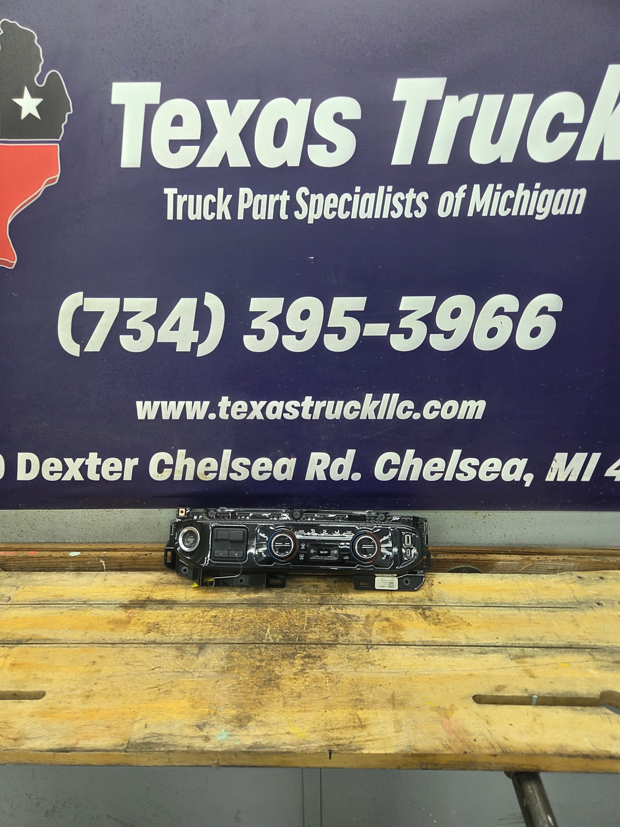 2022 Chevrolet Silverado 1500 HVAC Temperature / Climate Control unit - 86823770
