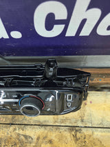 2022 Chevrolet Silverado 1500 HVAC Temperature / Climate Control unit - 86823770