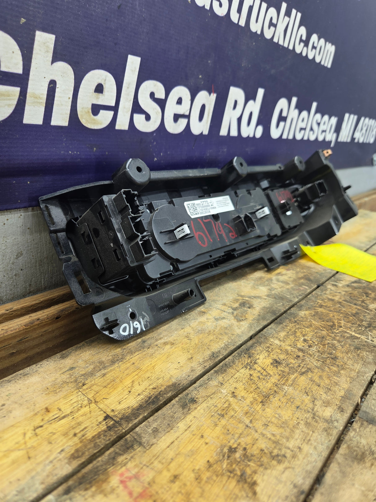 2022 Chevrolet Silverado 1500 HVAC Temperature / Climate Control unit - 86823770