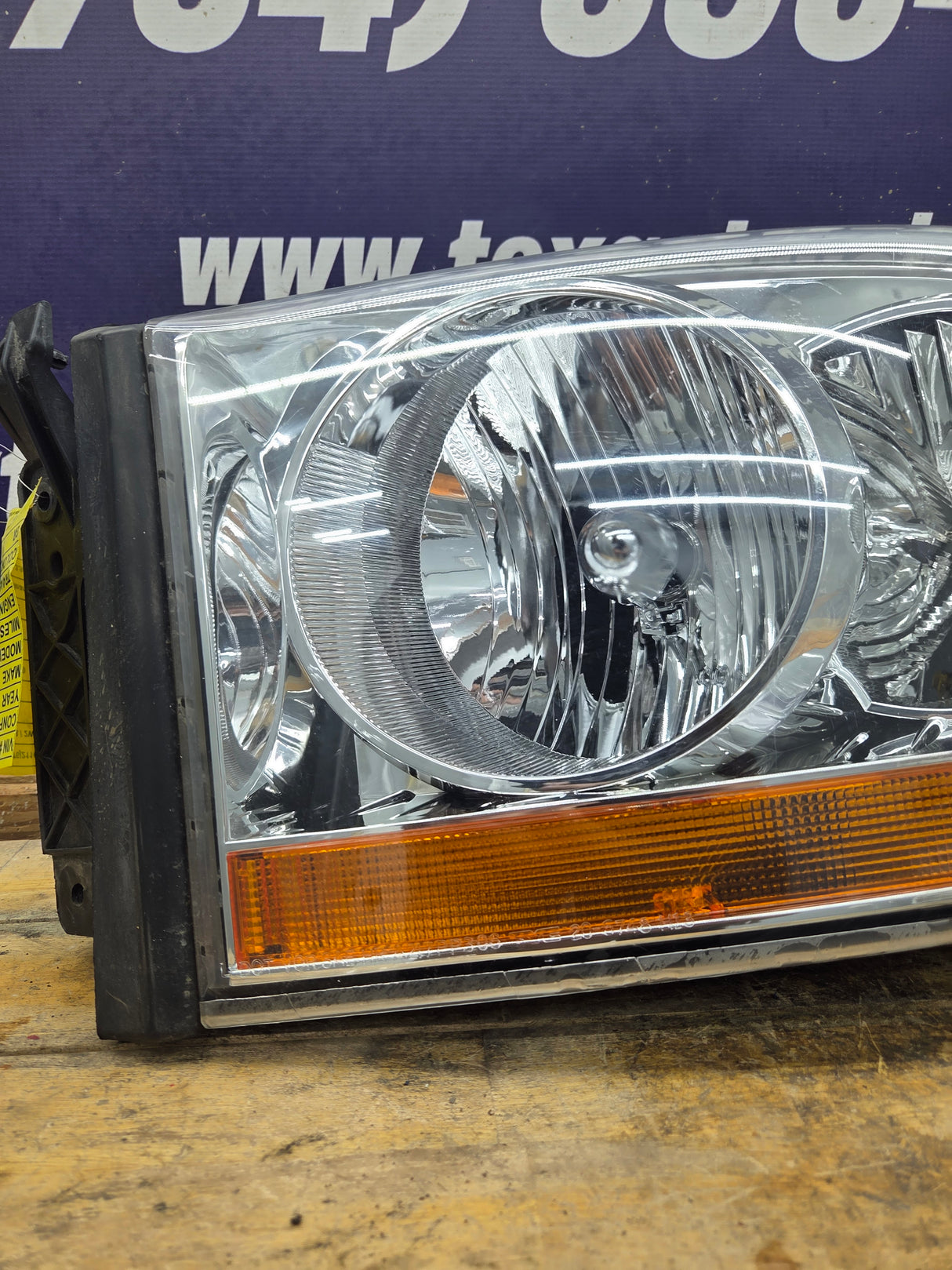 2006-2009 Dodge Ram 1500 2500 3500 LH Driver Side Headlight TYC 20-6748-00