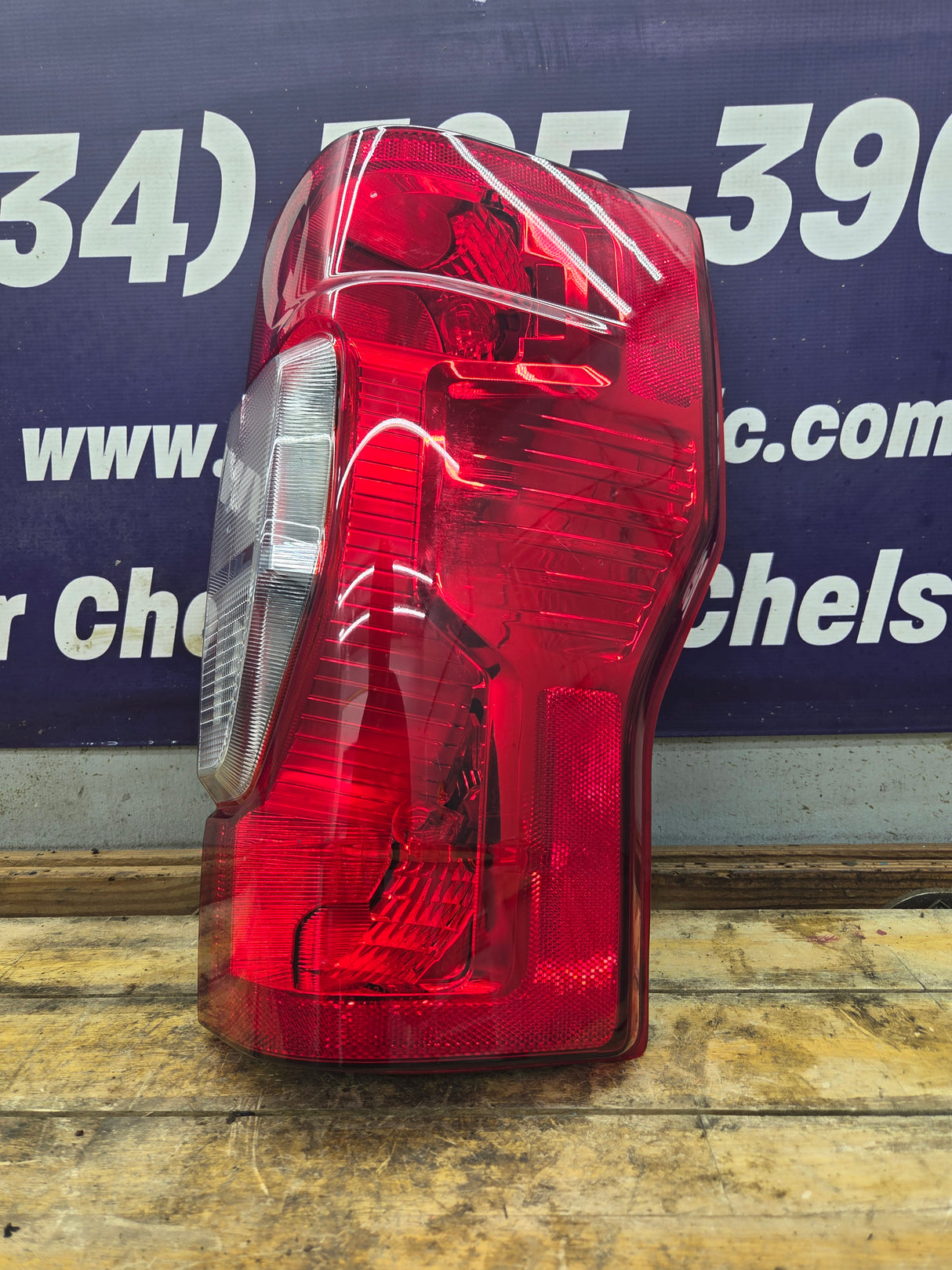 2020-2022 Ford Super Duty Passenger Side Tail Light Halogen LC3B-13B504-AD