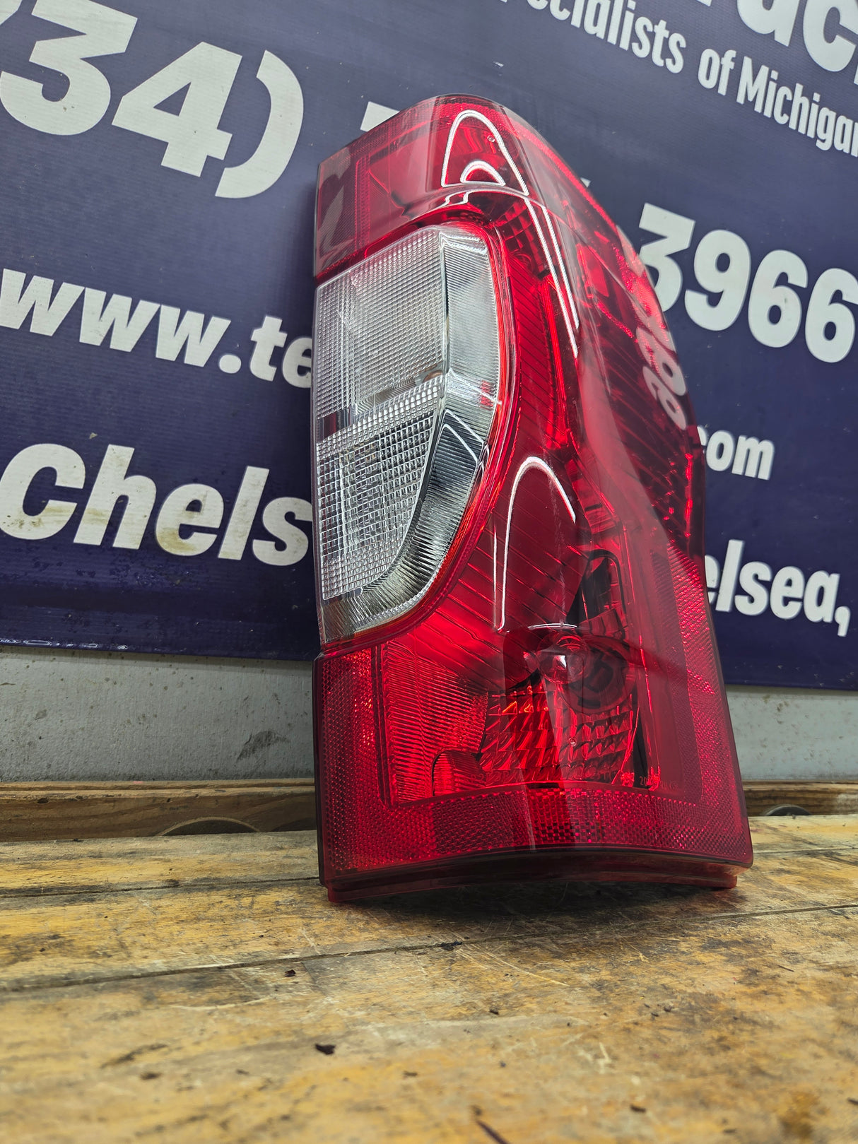 2020-2022 Ford Super Duty Passenger Side Tail Light Halogen LC3B-13B504-AD