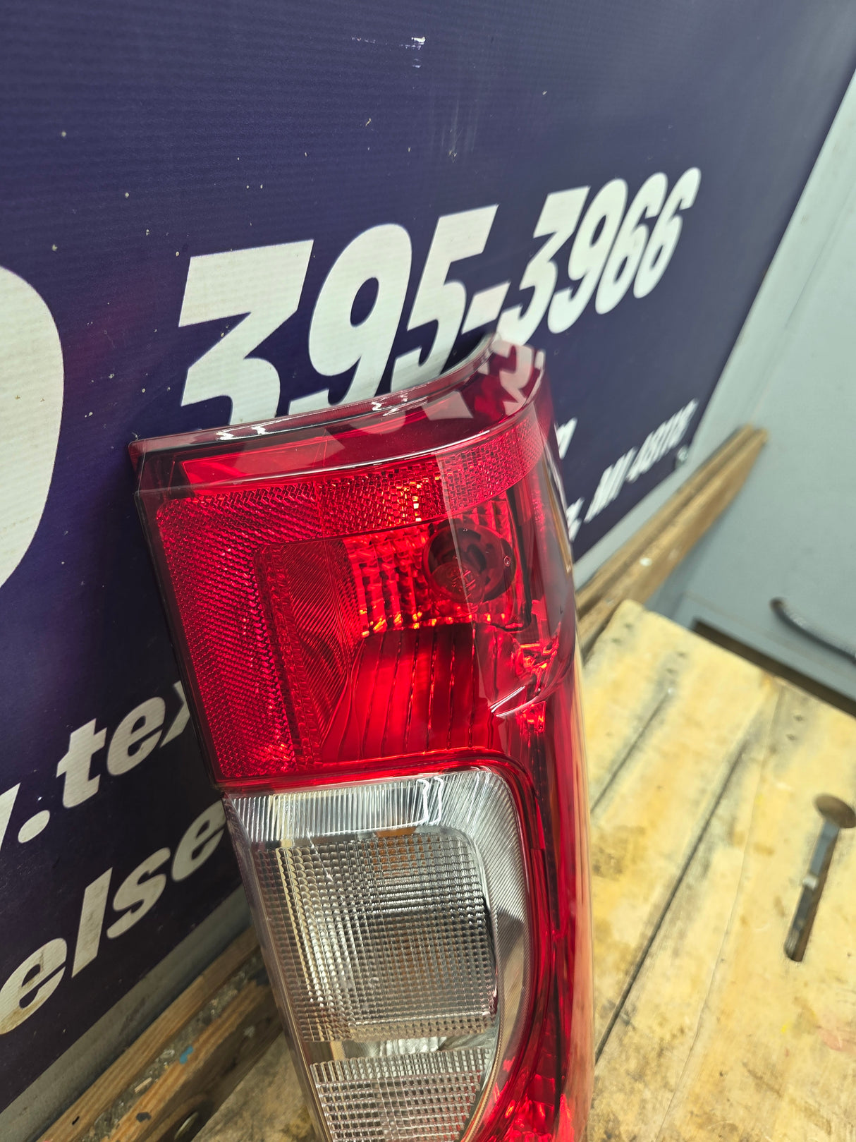 2020-2022 Ford Super Duty Passenger Side Tail Light Halogen LC3B-13B504-AD