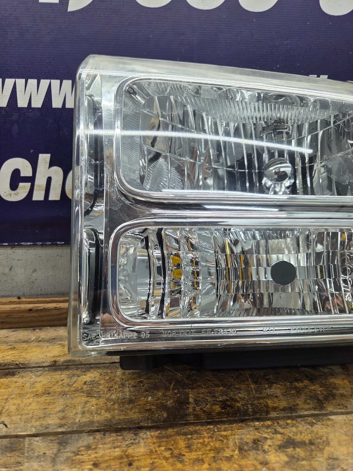 2005-2007 Ford Super Duty F250 F350 F450 F550 LH Left Driver Side Composite Head Light 5C34-13006-A
