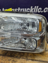2005-2007 Ford Super Duty F250 F350 F450 F550 LH Left Driver Side Composite Head Light 5C34-13006-A