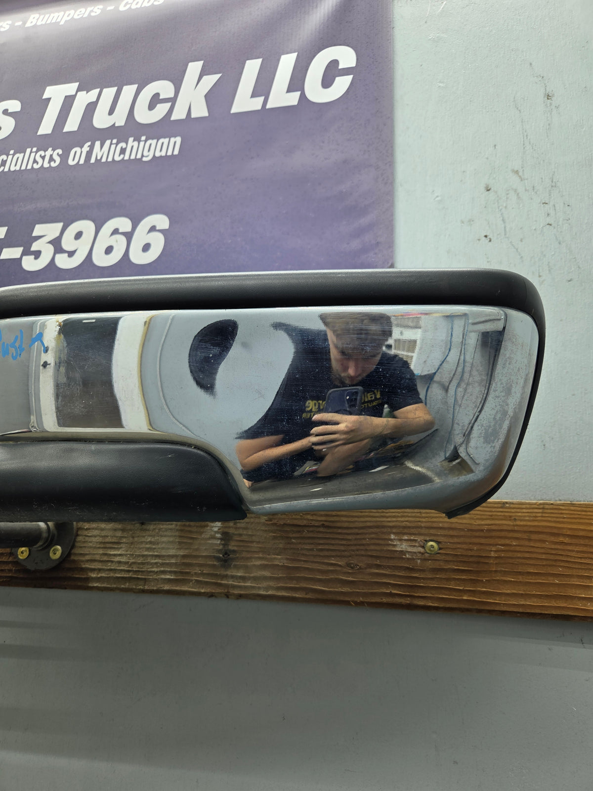 1999-2007 Chevrolet Silverado / GMC Sierra 1500 Rear Bumper