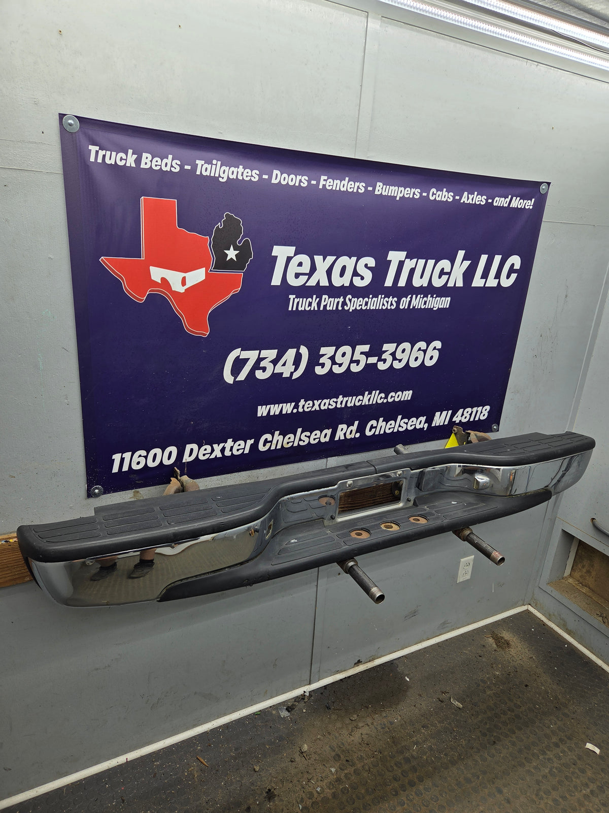 1999-2007 Chevrolet Silverado / GMC Sierra 1500 Rear Bumper