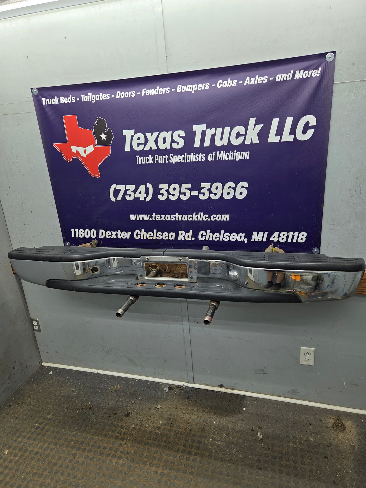 1999-2007 Chevrolet Silverado / GMC Sierra 1500 Rear Bumper