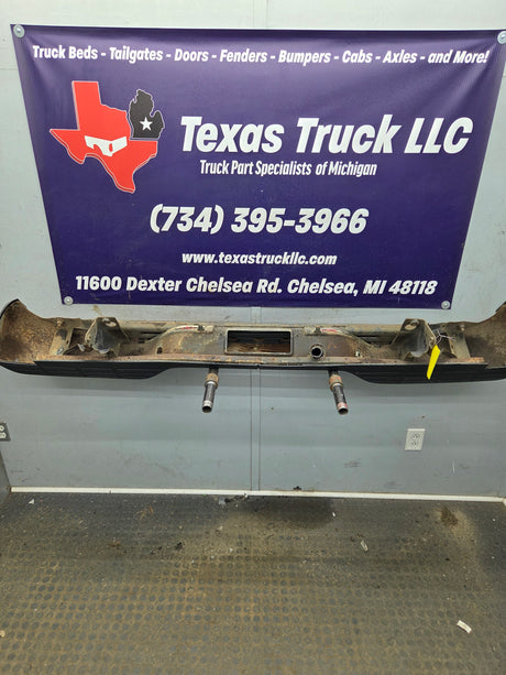 1999-2007 Chevrolet Silverado / GMC Sierra 1500 Rear Bumper