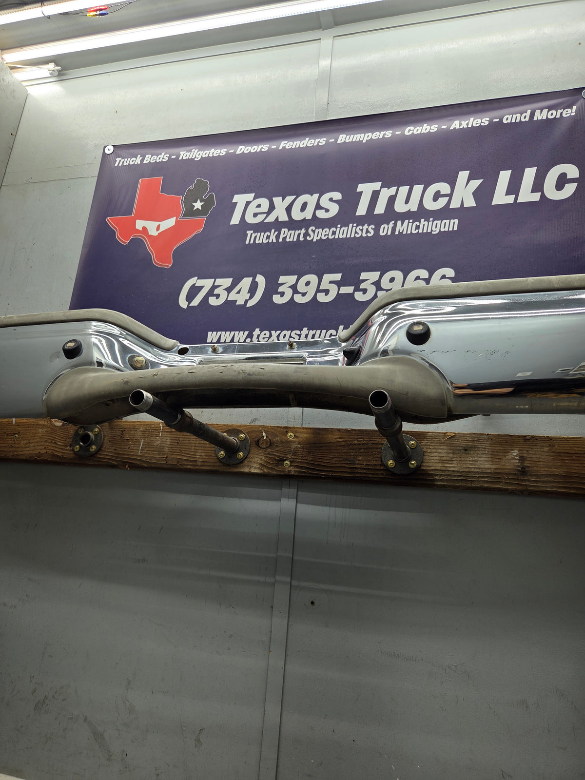 1999-2007 Ford Super Duty F250 F350 F450 F550 Rear Bumper