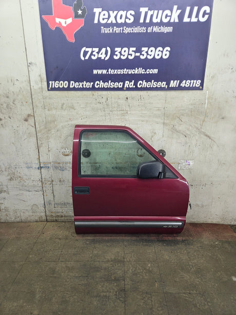1994-2004 Chevrolet S10 /  GMC Sonoma RH Passenger Side Front Door